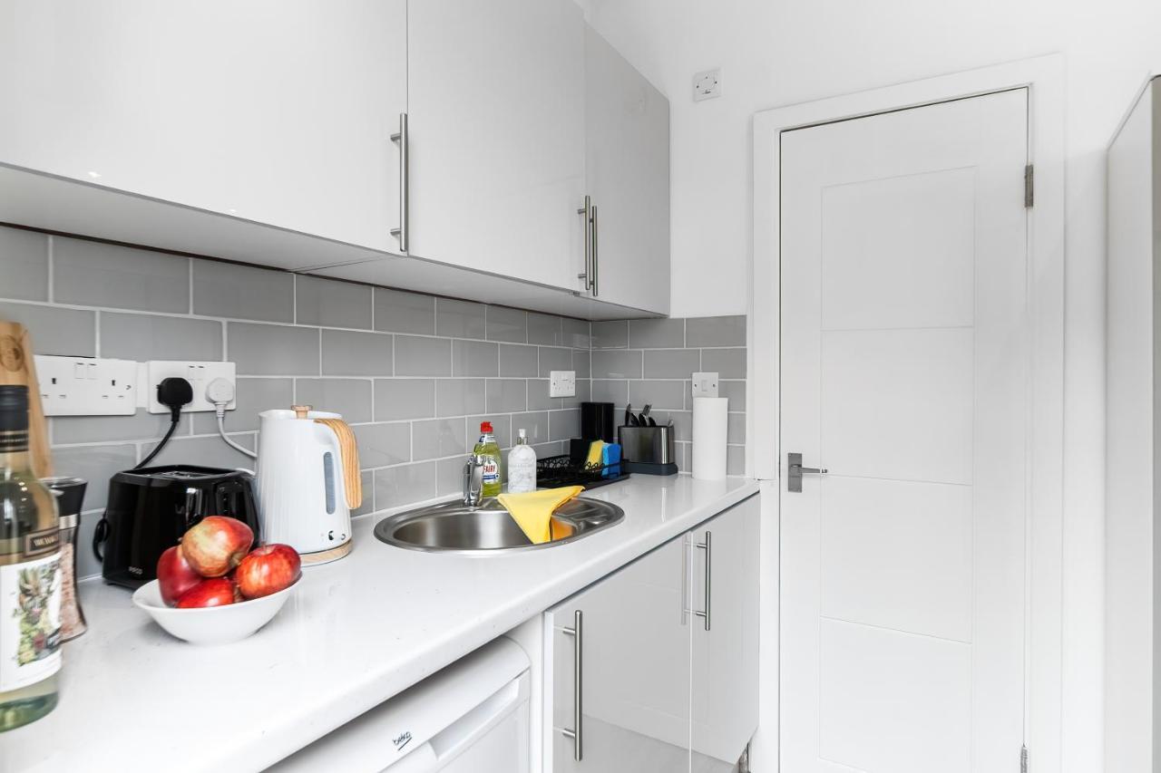 Livestay-modern Studio In Zone 2 Londra