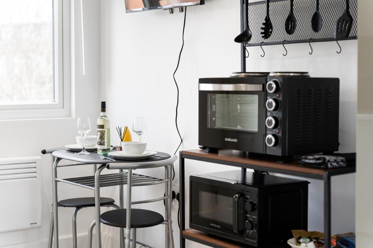 Livestay-modern Studio In Zone 2 Londra